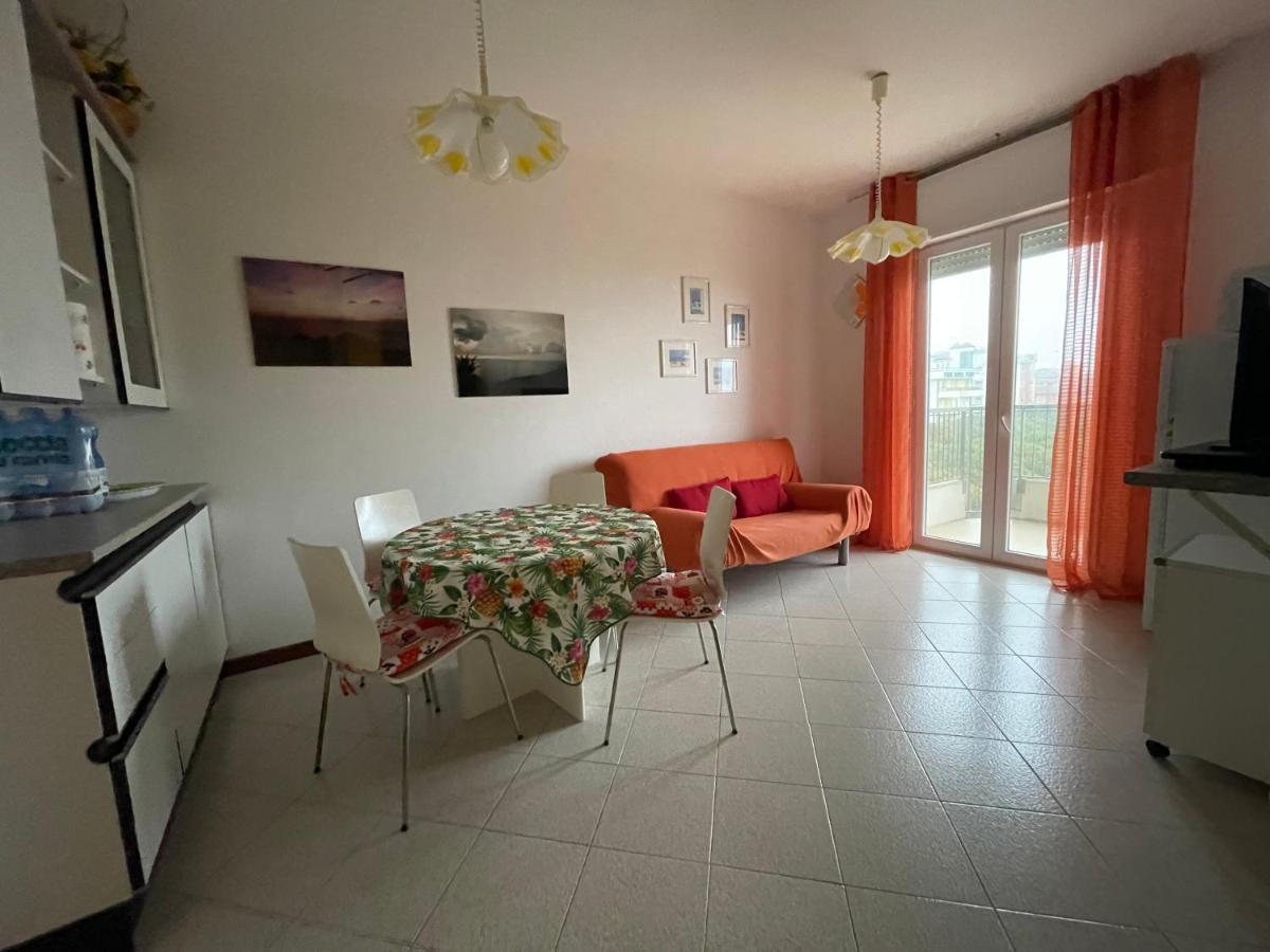 Residence Zeta - Walterigato Apartments Solo Per Famiglie Lido di Jesolo Exterior photo