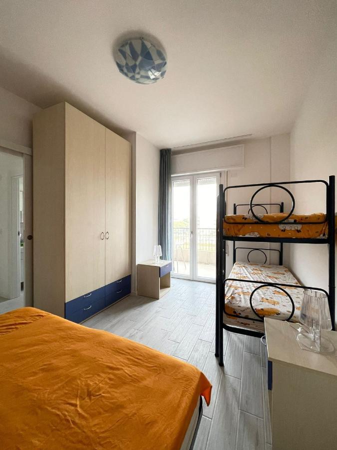 Residence Zeta - Walterigato Apartments Solo Per Famiglie Lido di Jesolo Exterior photo