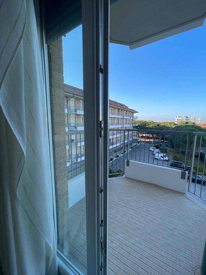 Residence Zeta - Walterigato Apartments Solo Per Famiglie Lido di Jesolo Exterior photo