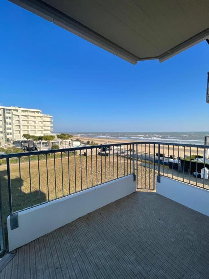 Residence Zeta - Walterigato Apartments Solo Per Famiglie Lido di Jesolo Exterior photo